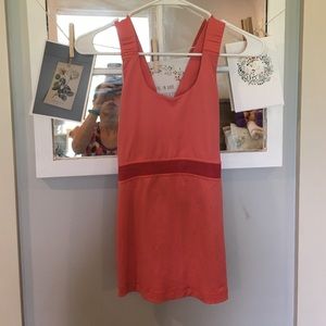Lululemon tank size 10!!