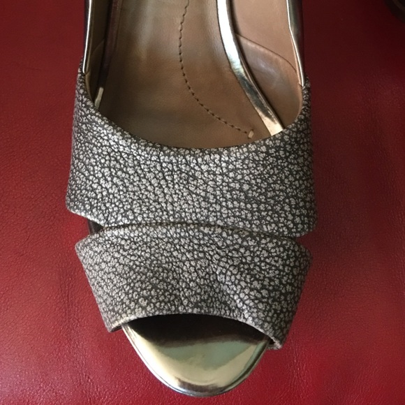 BcBG Silver heels - Picture 4 of 4