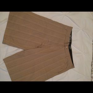 Excellent condition Men's O'Neil khaki shorts