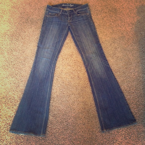 AE Artist Jeans