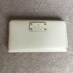 ❗️On hold until 8pm ❗️Kate Spade wallet