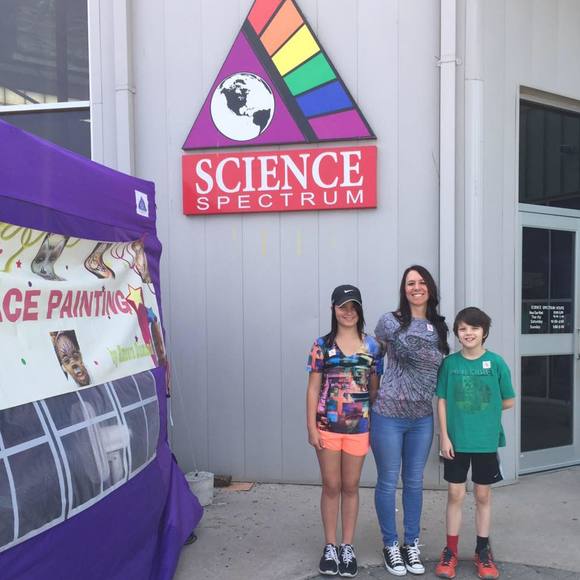 Meet your Posher, Kareena - Picture 1 of 1