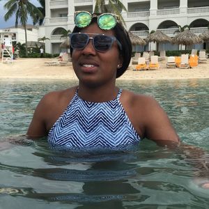 Meet your Posher, Ariel