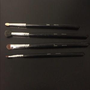 4 Sigma eye brushes
