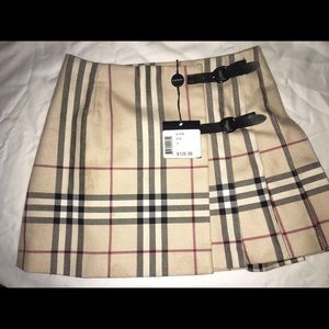 NWT girls Burberry Nova Check skirt