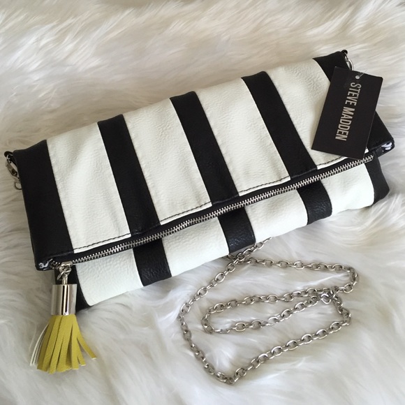 Steve Madden Handbags - •Steve Madden Foldover Bag•