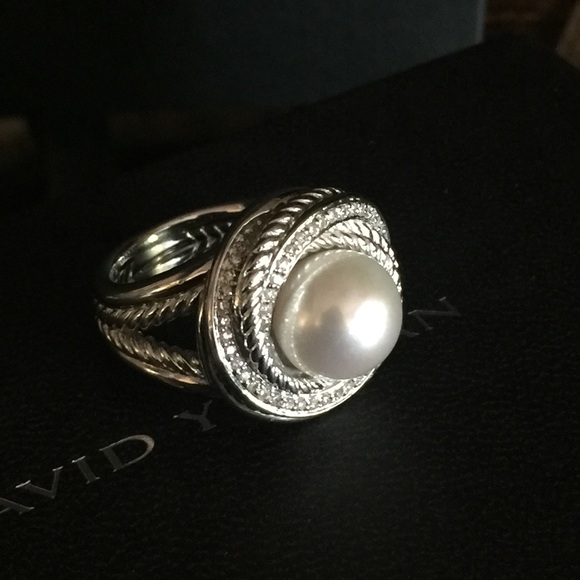 David Yurman Pearl With Diamond Ring.