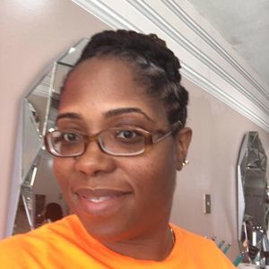 Meet your Posher, Devena