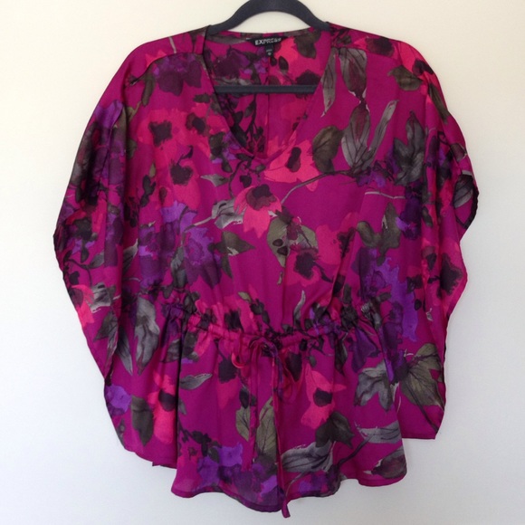 Express Blouse - Picture 1 of 4