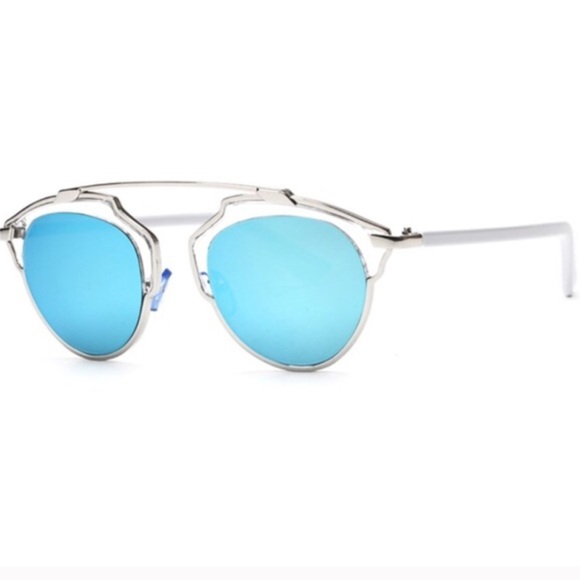 Ibiza Sunglasses Blue NWT - Picture 2 of 4