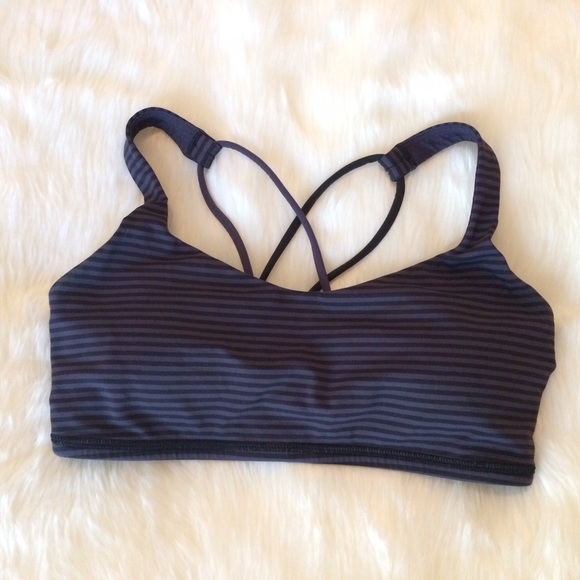 Lululemon Free to Be Bra