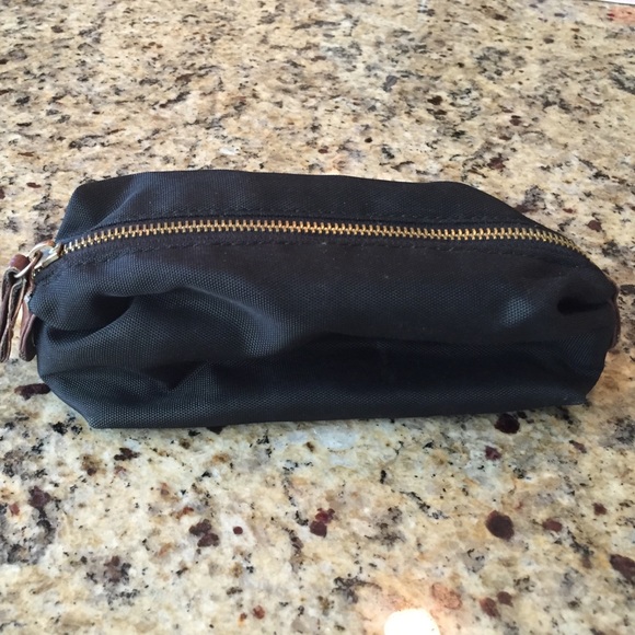Cosmetic case