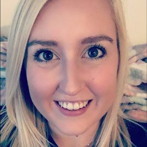 Meet your Posher, Shelly