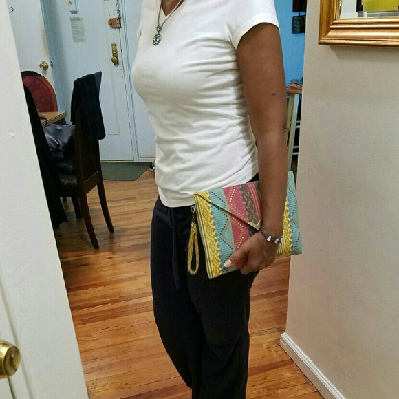 Clutch - Picture 3 of 4