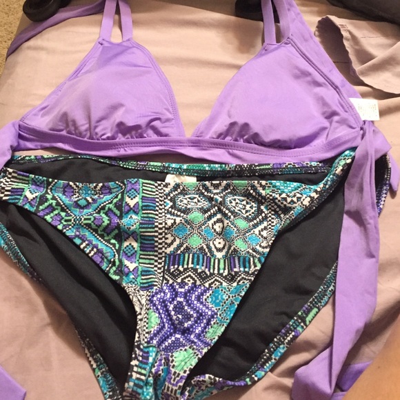 Mossimo bikini never worn