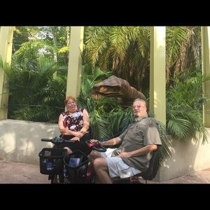 Meet your Posher, Cindy