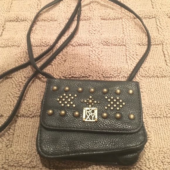 Roxy Handbags - Black over the shoulder Roxy purse