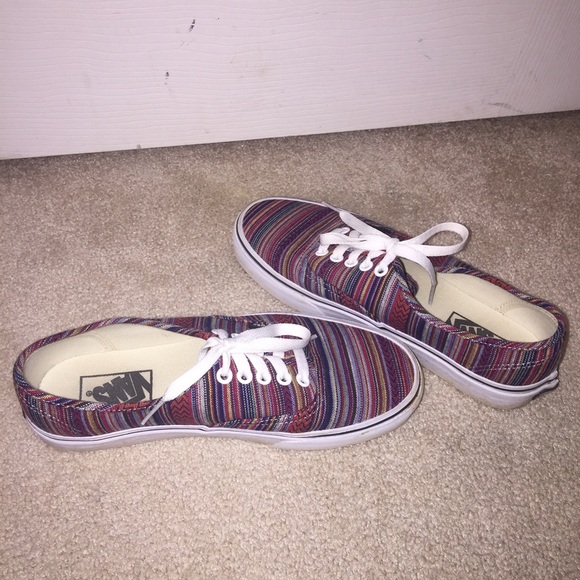 aztec print vans
