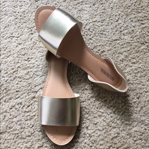 Sandals *TRADE*