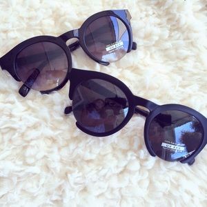MATTE BLACK CAT EYE SUNNIES✨