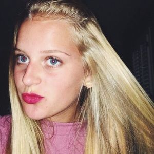 Meet your Posher, Kennede