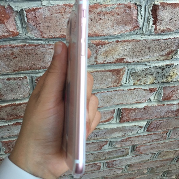 🆕 Fashion Girl IPhone Case - Picture 3 of 4