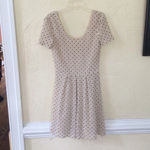 Polka dot short sleeve dress