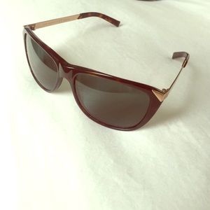 Tory Burch Tortoise sunglasses