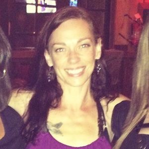 Meet your Posher, Lori