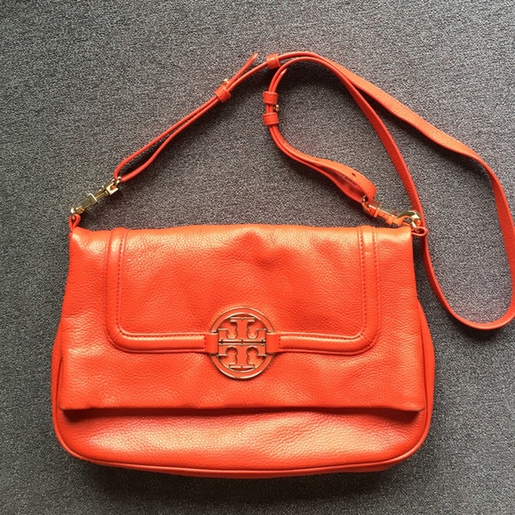 Tory Burch Amanda Foldover bag