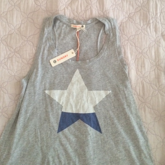 Star Sundry graphic tee