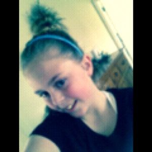 Meet your Posher, Alyssa