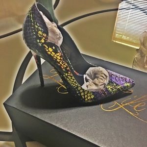 KASH pumps by LUST FOR LIFE