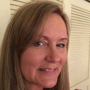 Meet your Posher, Cheri