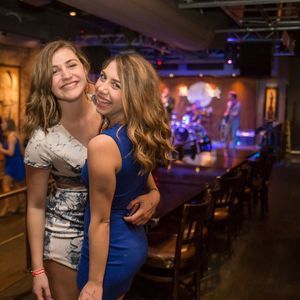 Meet your Posher, Juliette