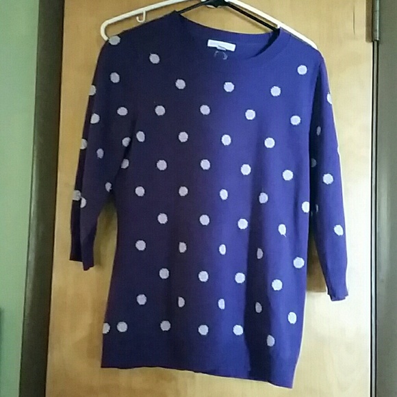 Purple and white sweater with quarter sleeves