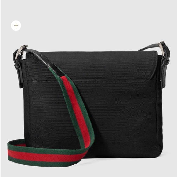 ❤️sold ❤️Auth Gucci messenger - Picture 2 of 4