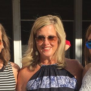 Meet your Posher, Holky