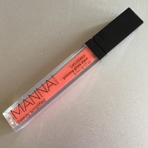 Manna Kadar in Coral Crush