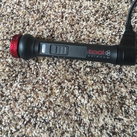 ‼️ FLASH SALE ‼️Curling wand with Surprise Gift! - Picture 2 of 4