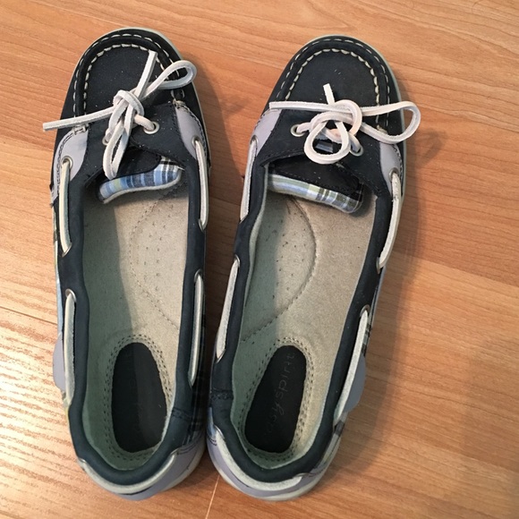 Easy Spirit boat shoes