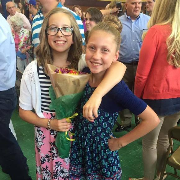 Meet your Posher, Lacy - Picture 1 of 1