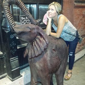 Meet your Posher, Lauri