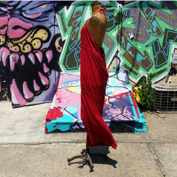 Sexy red maxi halter dress - Picture 3 of 3