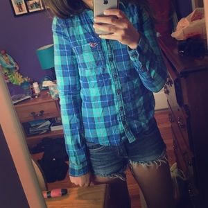 Blue Hollister flannel shirt
