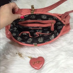 Jessica Simpson Bags - 🎉HP🎉 Adorable Pink Flower Bag by Jessica Simpson Jessica Simpson Bags - 🎉HP🎉 Adorable Pink Flower Bag by Jessica Simpson