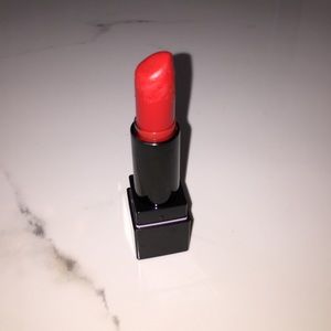 RED lipstick. VS
