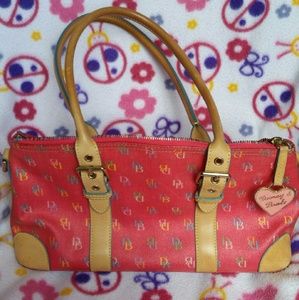 Dooney & bourke purse