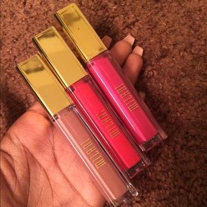 ✨✨✨3 Milani Liquid Lipsticks ✨✨✨