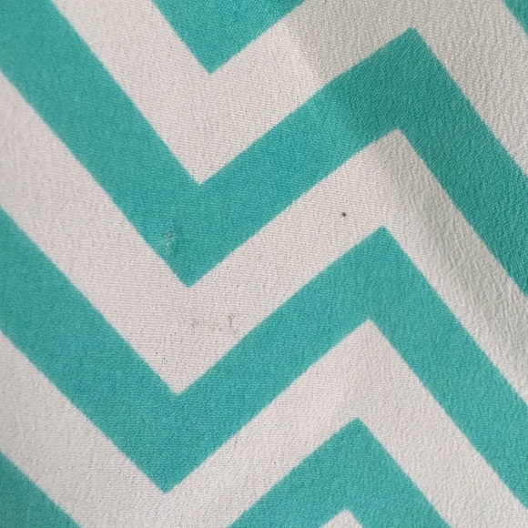 Chevron Tank - Picture 2 of 4